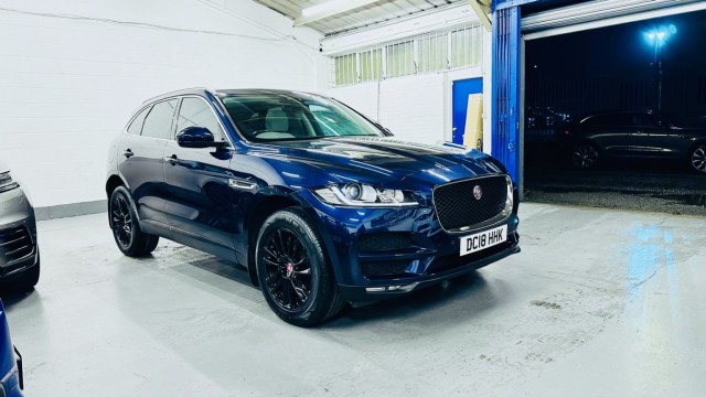 JAGUAR F-PACE