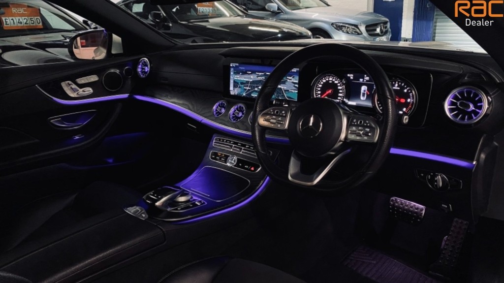 MERCEDES-BENZ E CLASS