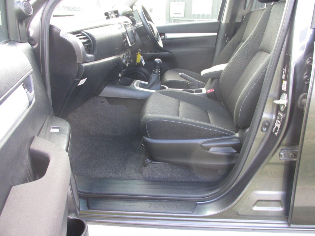 TOYOTA HILUX ICON  4X4 D-4D DCB 2018