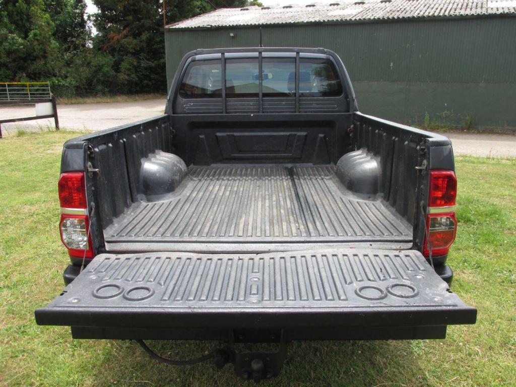 TOYOTA HILUX HL2 4X4 D-4D ECB 2012