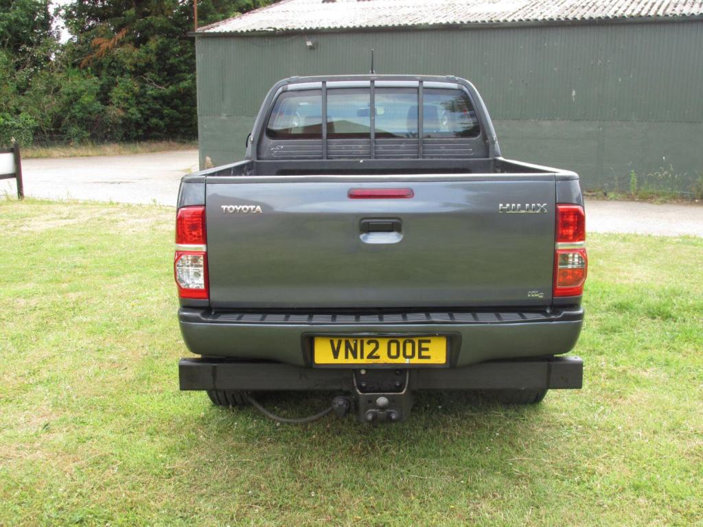 TOYOTA HILUX HL2 4X4 D-4D ECB 2012