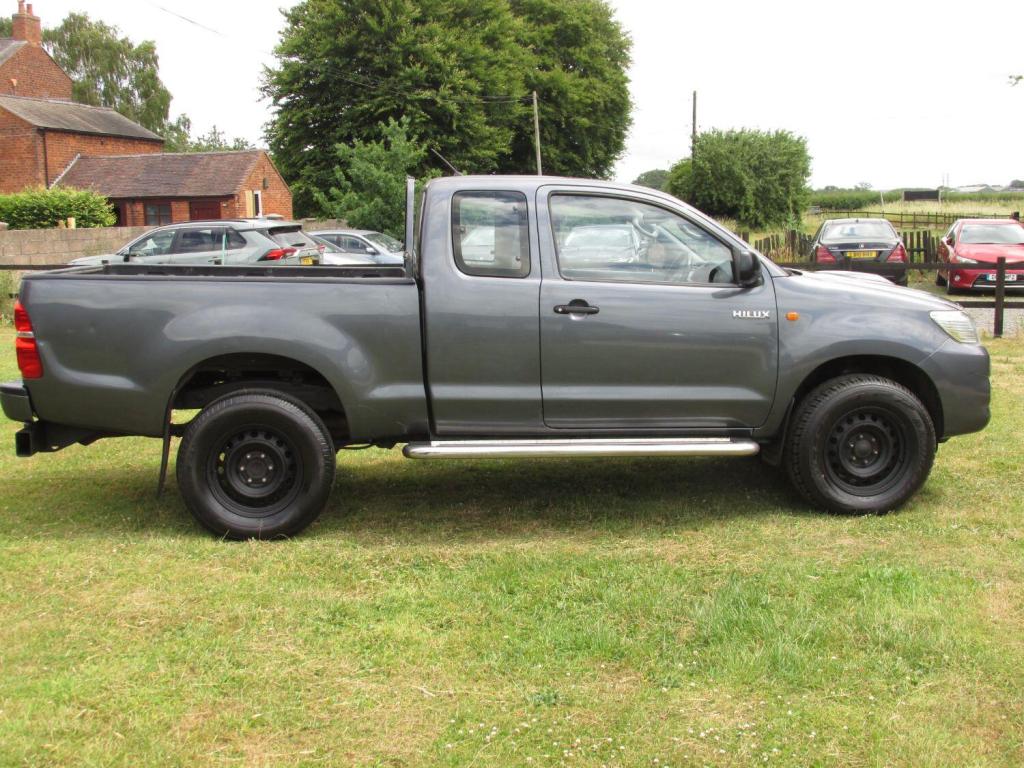 TOYOTA HILUX HL2 4X4 D-4D ECB 2012