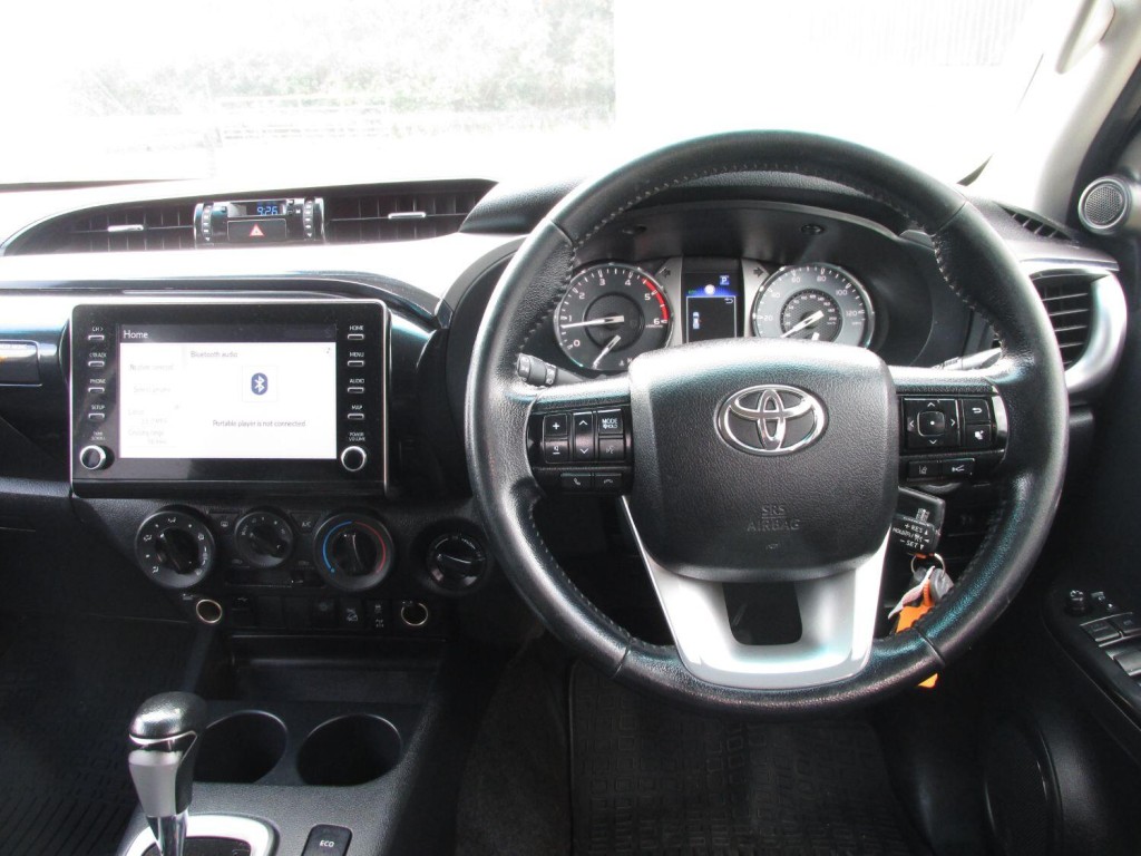 TOYOTA HILUX Icon 4X4 2.4 D-4D D/C Auto 2021