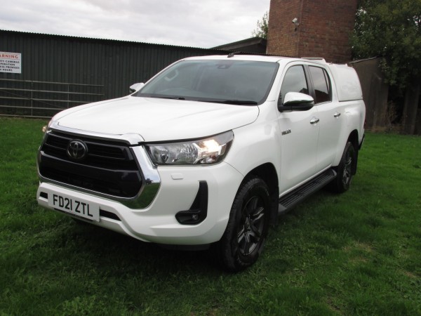 View TOYOTA HILUX Icon 4X4 2.4 D-4D D/C Auto