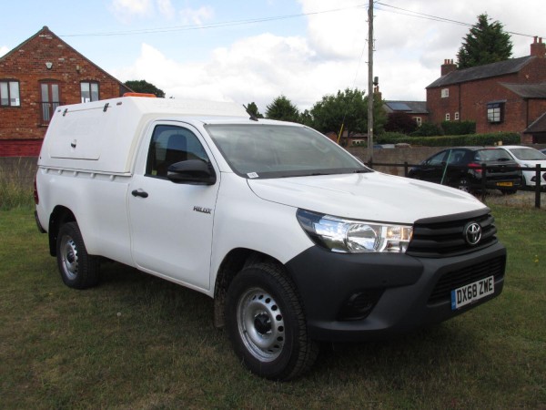 View TOYOTA HILUX Active 2.4 4X4 D-4D Single Cab