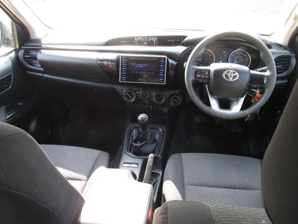 TOYOTA HILUX Active 4X4 D-4D DCB 2020