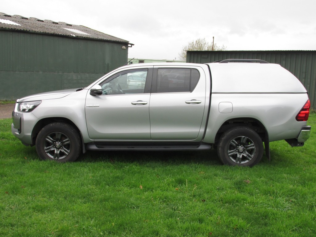 TOYOTA HILUX Icon 4X4 2.4 D-4D DCB 2021