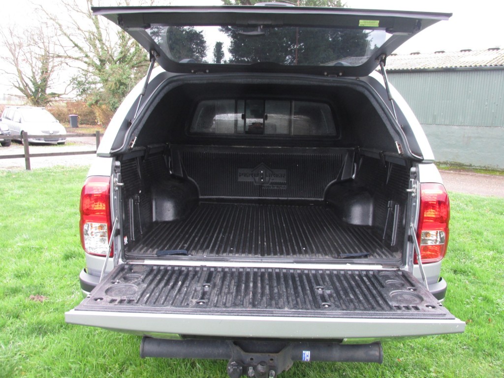 TOYOTA HILUX Icon 4X4 2.4 D-4D DCB 2021