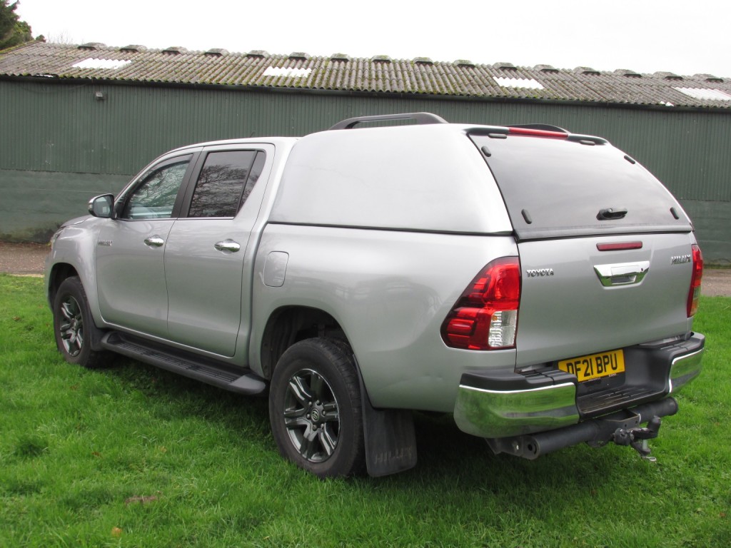 TOYOTA HILUX Icon 4X4 2.4 D-4D DCB 2021