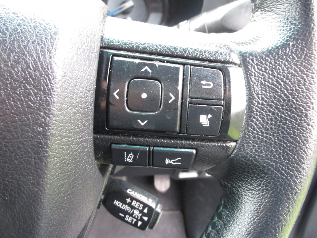 TOYOTA HILUX 2.8 Invincible X D4D 4WD 2021