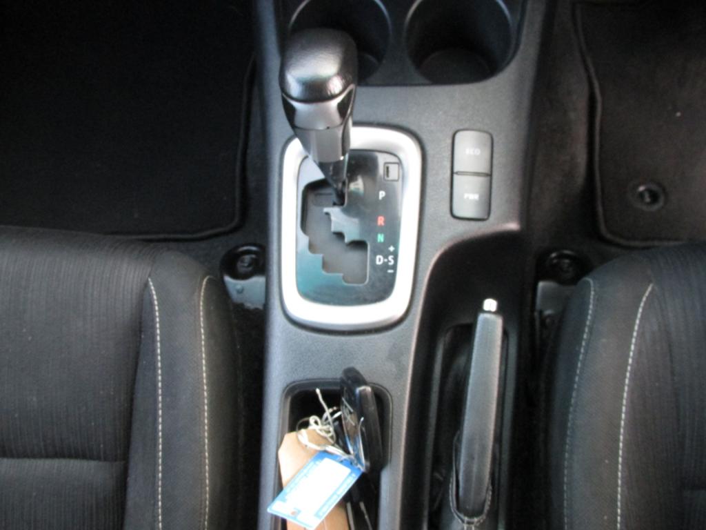 TOYOTA HILUX 2.8 Invincible  D4D 4WD Auto 2022