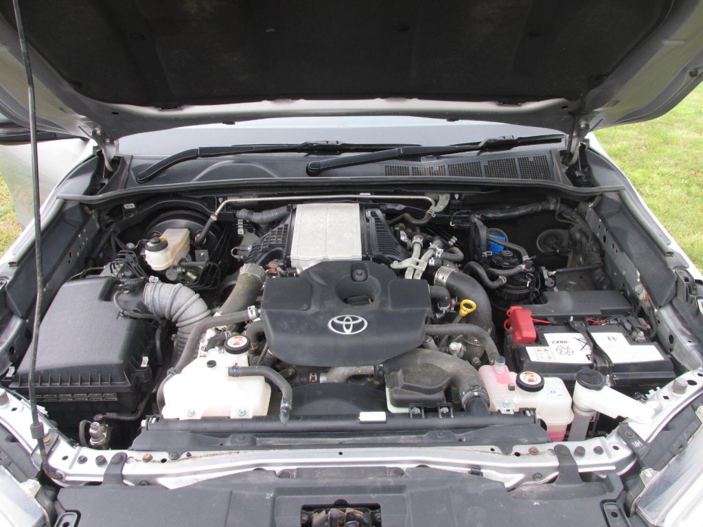 TOYOTA HILUX 2.8 Invincible X D4D 4WD 2021