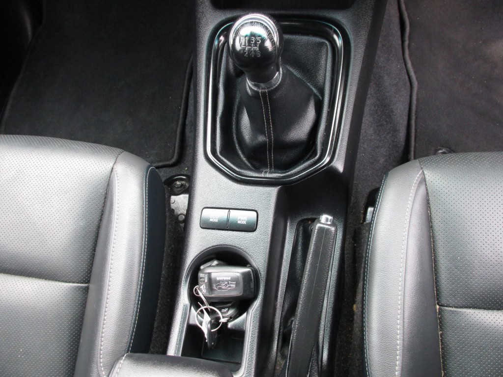 TOYOTA HILUX 2.8 Invincible X D4D 4WD 2021