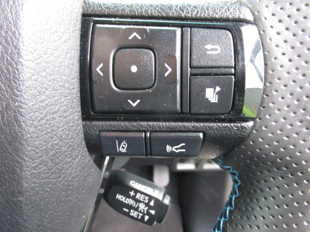 TOYOTA HILUX Invincible X 2.8 D4D 4WD 2022