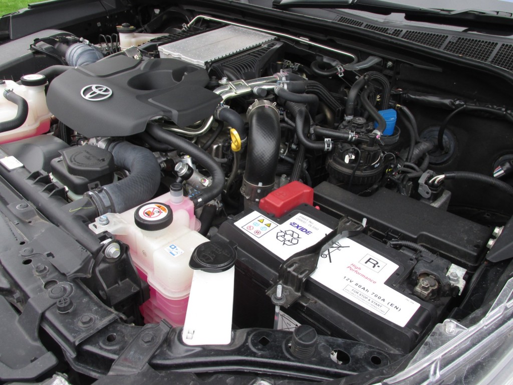 TOYOTA HILUX Invincible X 2.8 D4D 4WD 2022