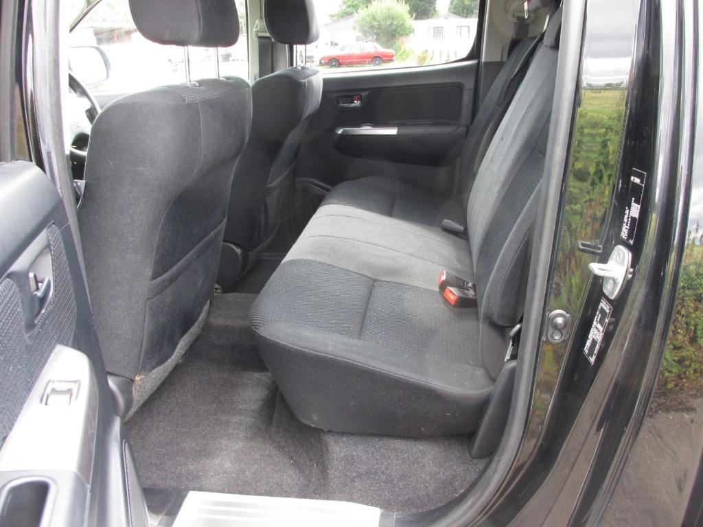 TOYOTA HILUX 3.0 Invincibl D4D 4WD 2016