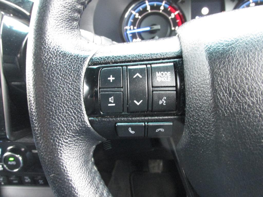 TOYOTA HILUX INVINCIBLE 2.8 X 4WD D-4D DCB 2021