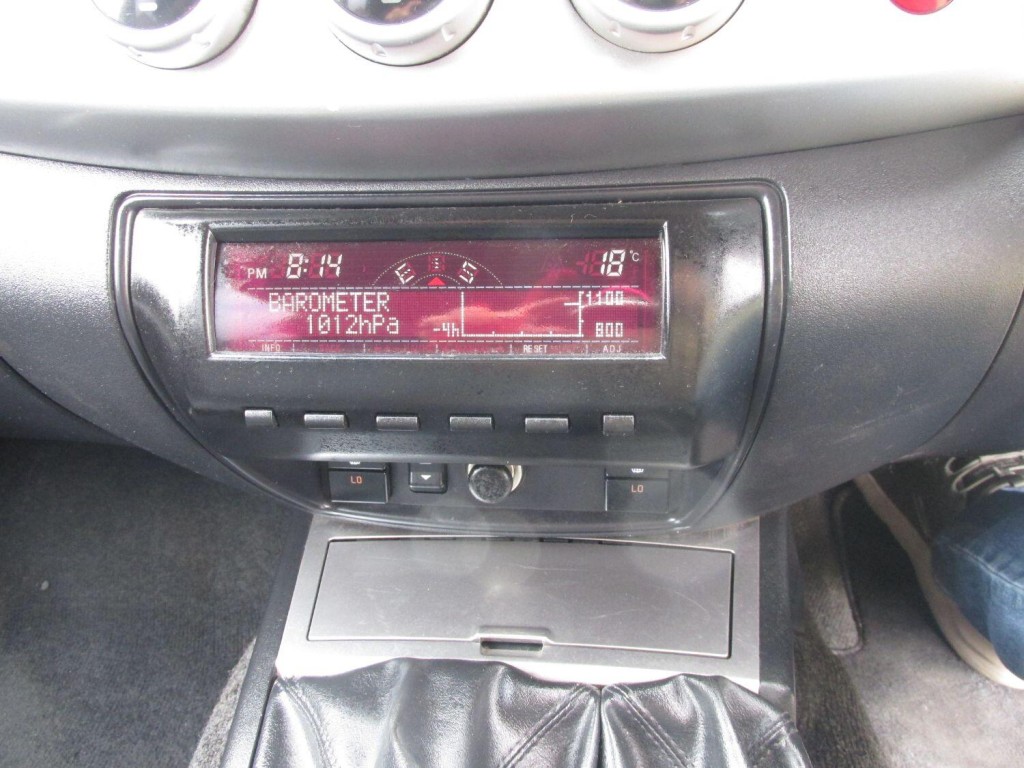 MITSUBISHI L200 2.5 DiD Barbarian 2015