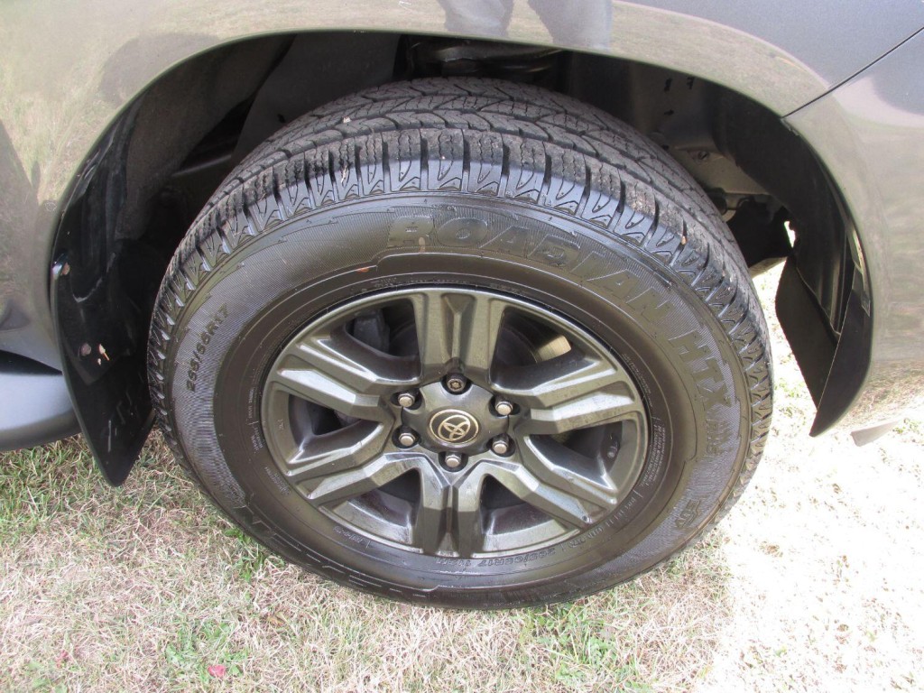 TOYOTA HILUX D-4D 150 ICON Auto 2021