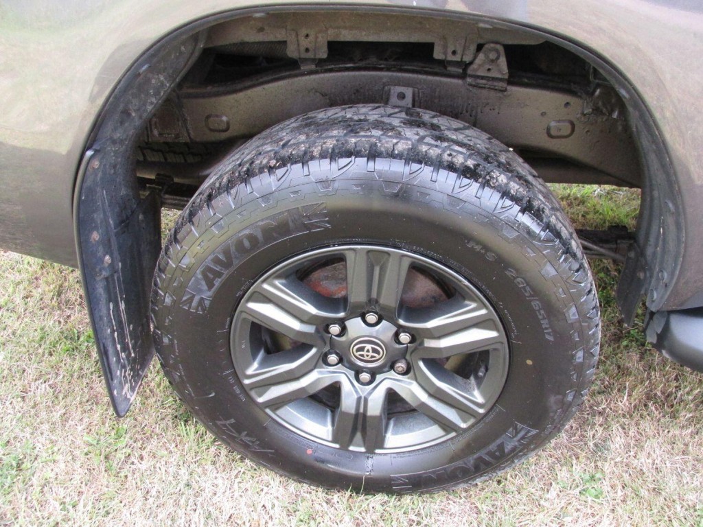 TOYOTA HILUX D-4D 150 ICON Auto 2021