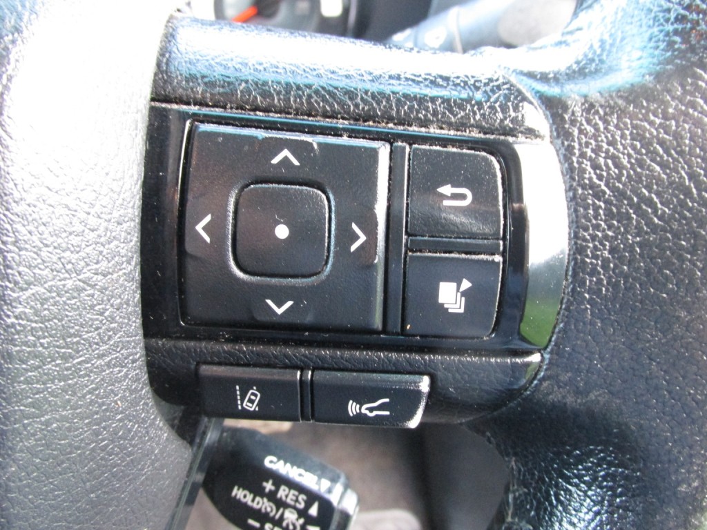 TOYOTA HILUX D-4D Invincible X 2.4 D-4D 3.2t 2020