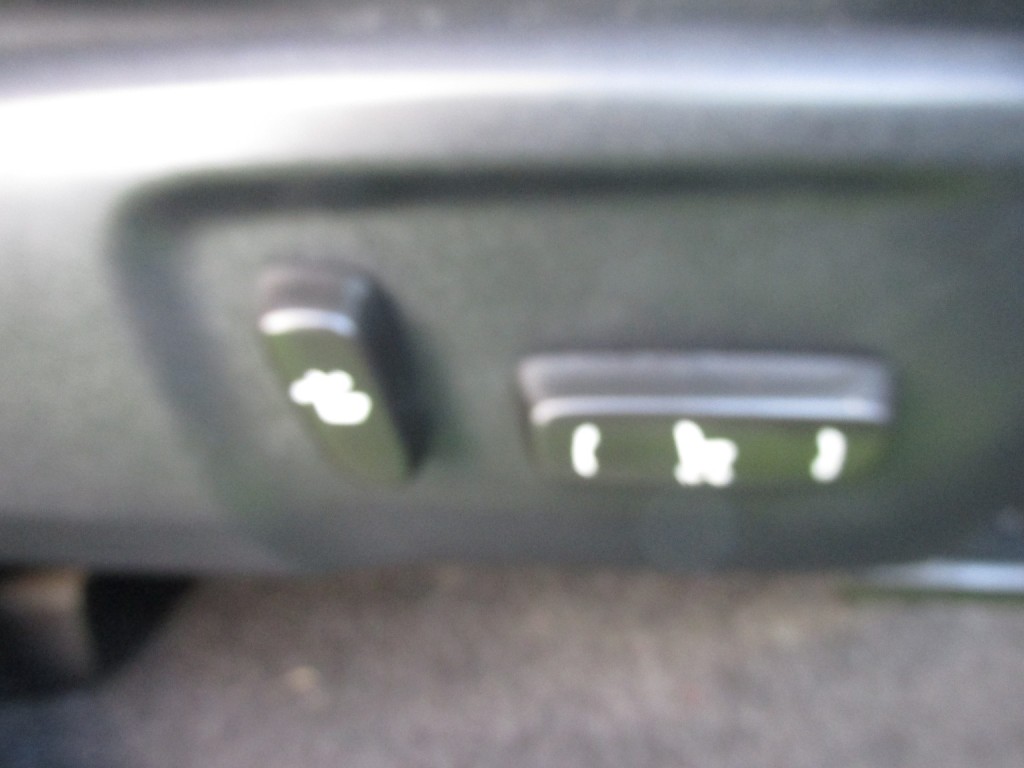 TOYOTA HILUX D-4D Invincible X 2.4 D-4D 3.2t 2020