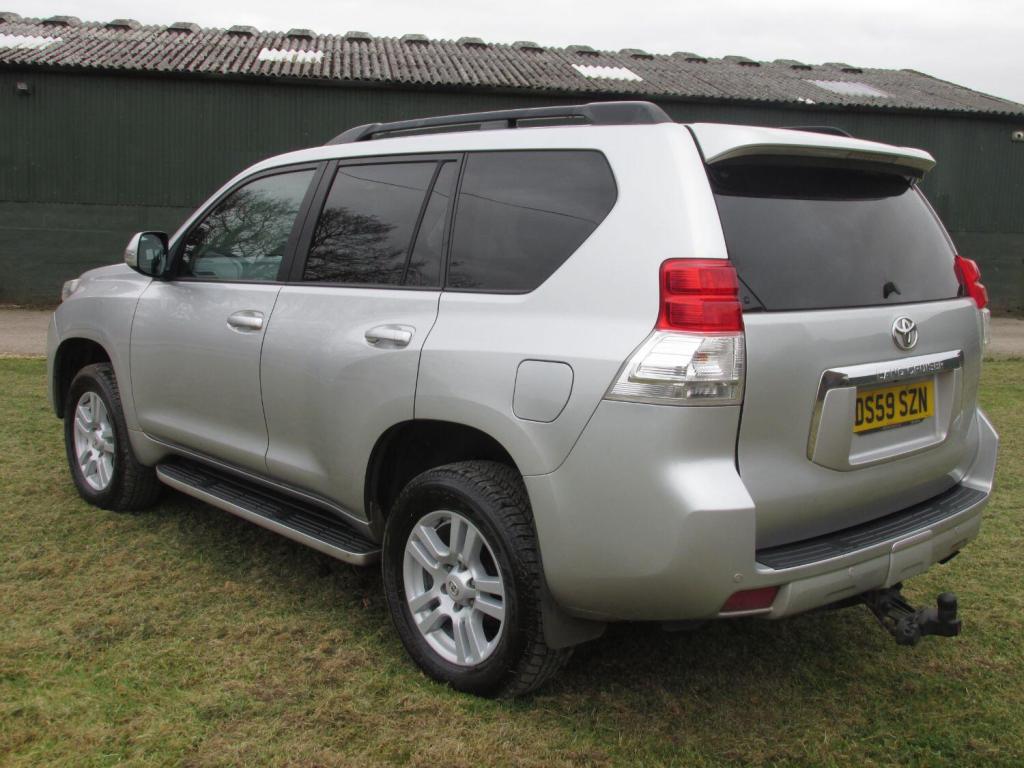 TOYOTA LAND CRUISER D-4D 191 LC5 Auto 2009