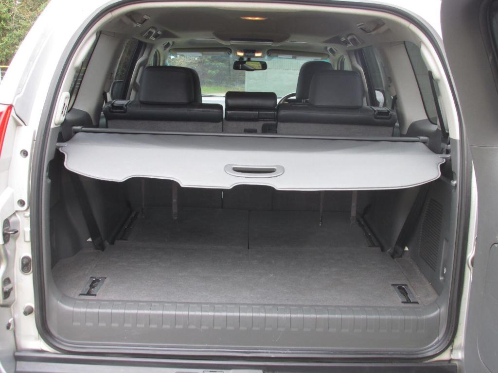 TOYOTA LAND CRUISER D-4D 191 LC5 Auto 2009