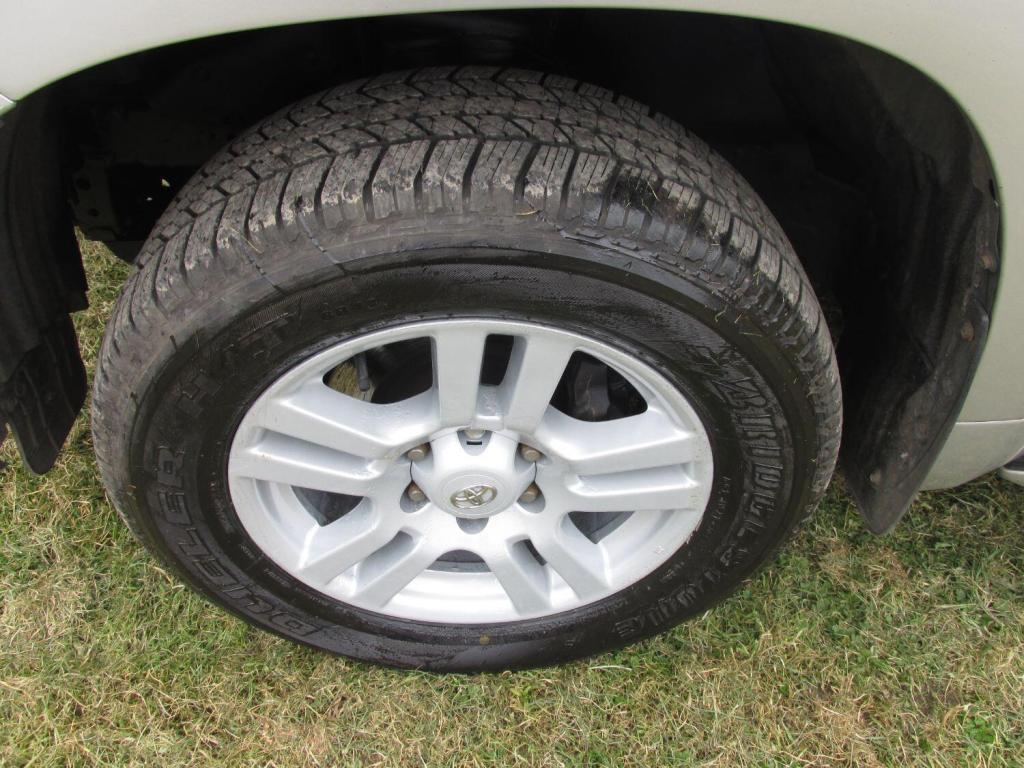 TOYOTA LAND CRUISER D-4D 191 LC5 Auto 2009