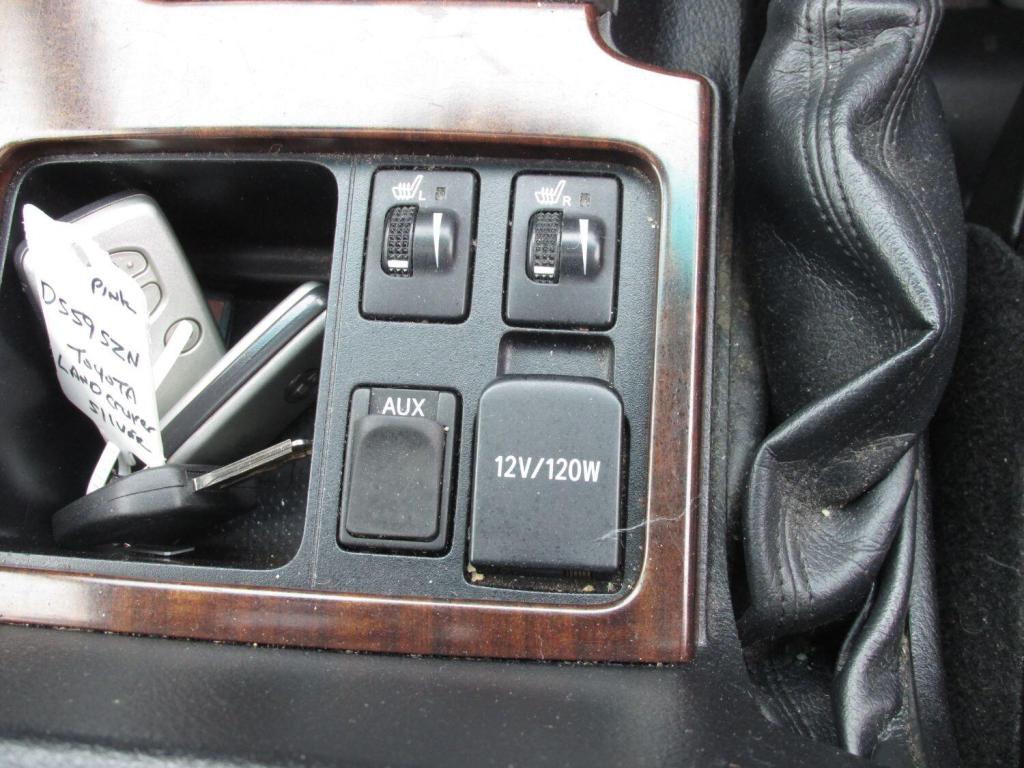 TOYOTA LAND CRUISER D-4D 191 LC5 Auto 2009