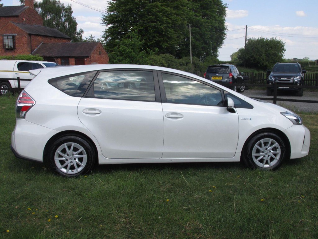 TOYOTA PRIUS  PLUS 2019