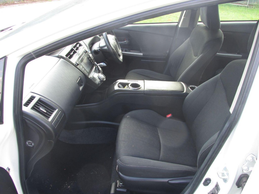 TOYOTA PRIUS  PLUS 2019