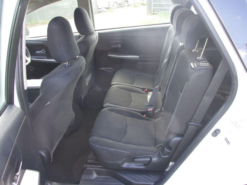 TOYOTA PRIUS  PLUS 2019