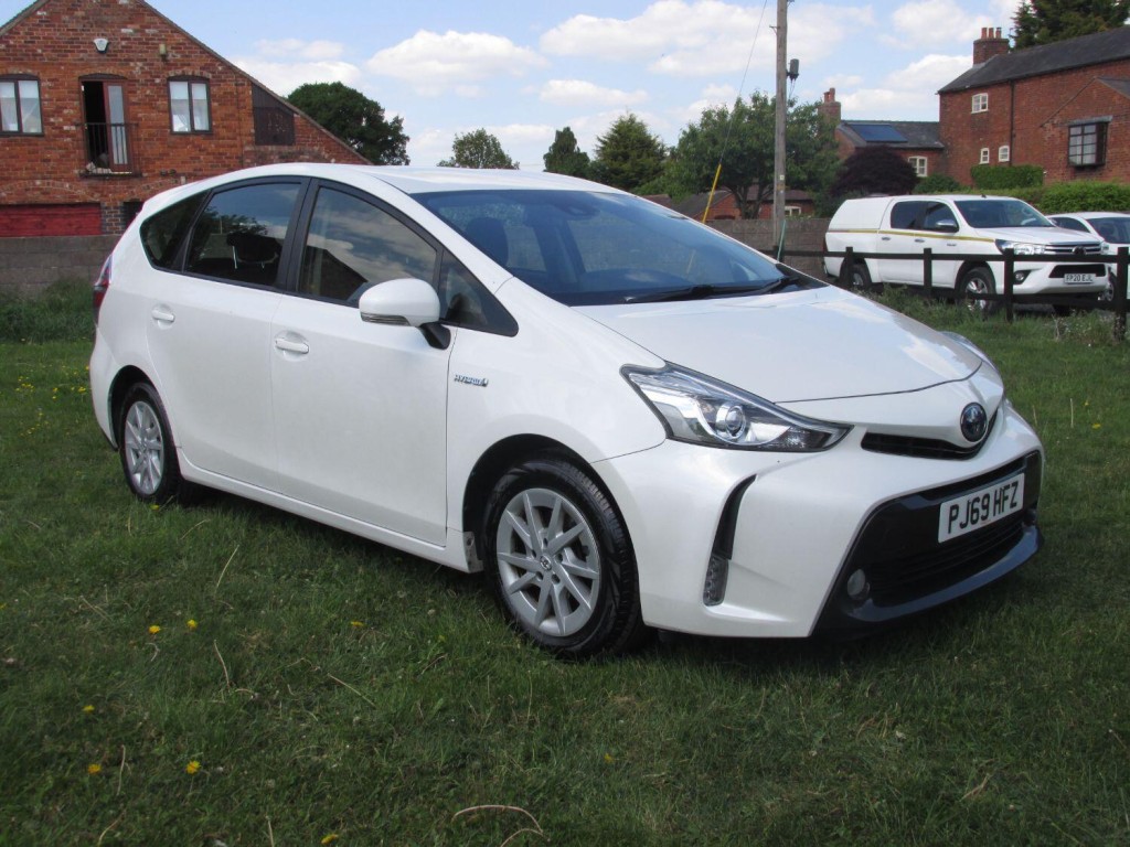 TOYOTA PRIUS  PLUS 2019