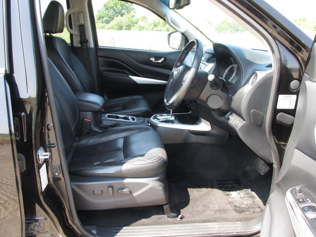 NISSAN NAVARA DCI TEKNA 4X4 SHR DCB 2018