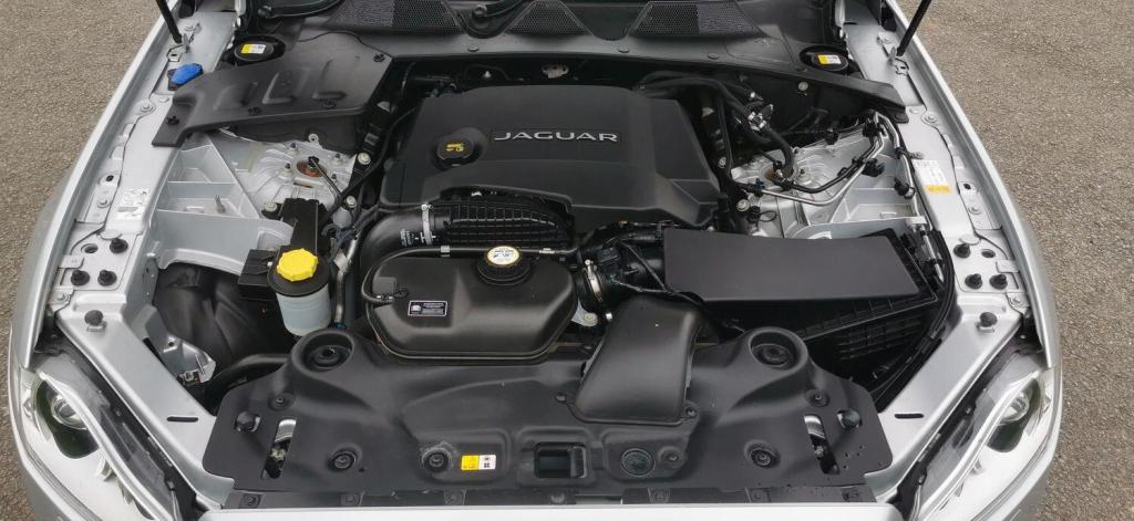 JAGUAR XJ 3.0d V6 Portfolio Auto ss 4dr 2014