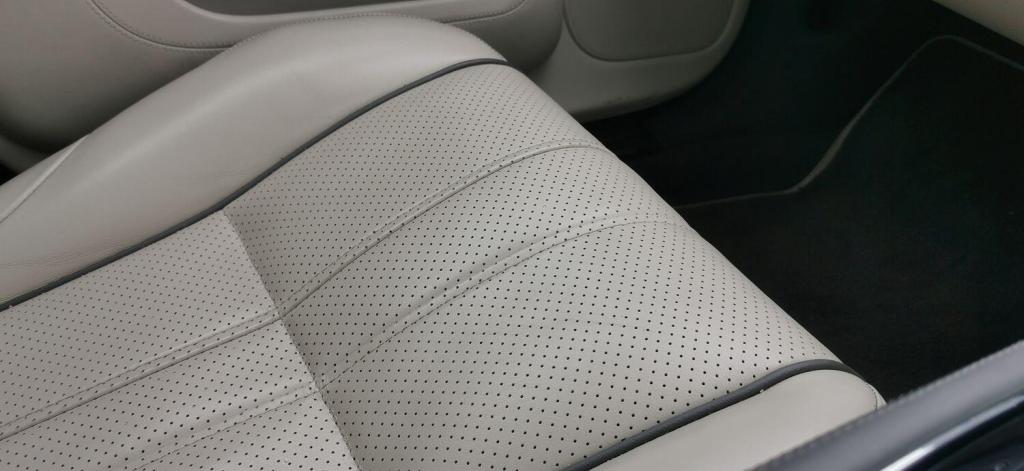 JAGUAR XJ 3.0d V6 Portfolio Auto ss 4dr 2014