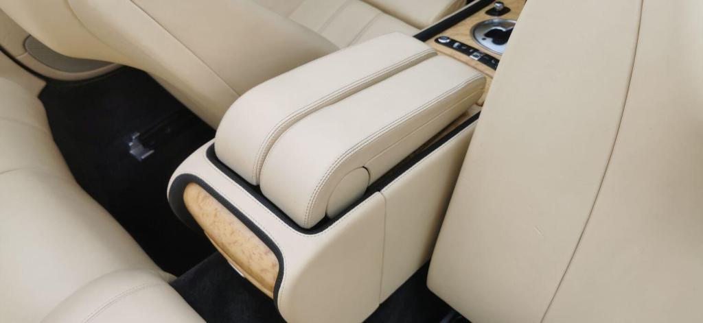 BENTLEY CONTINENTAL GTC 6.0 W12 GTC Auto 4WD Euro 4 2dr 2006