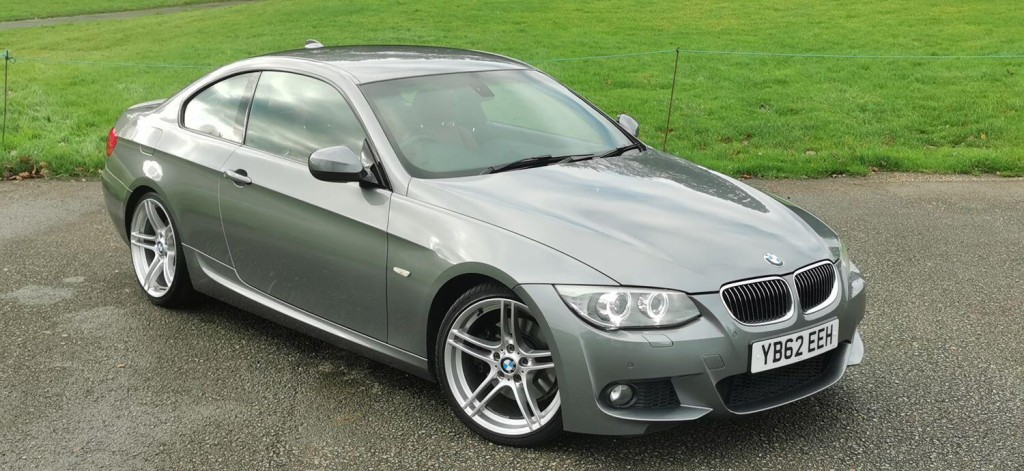 BMW 3 SERIES 3.0 330d M Sport Auto 2dr Auto 2012
