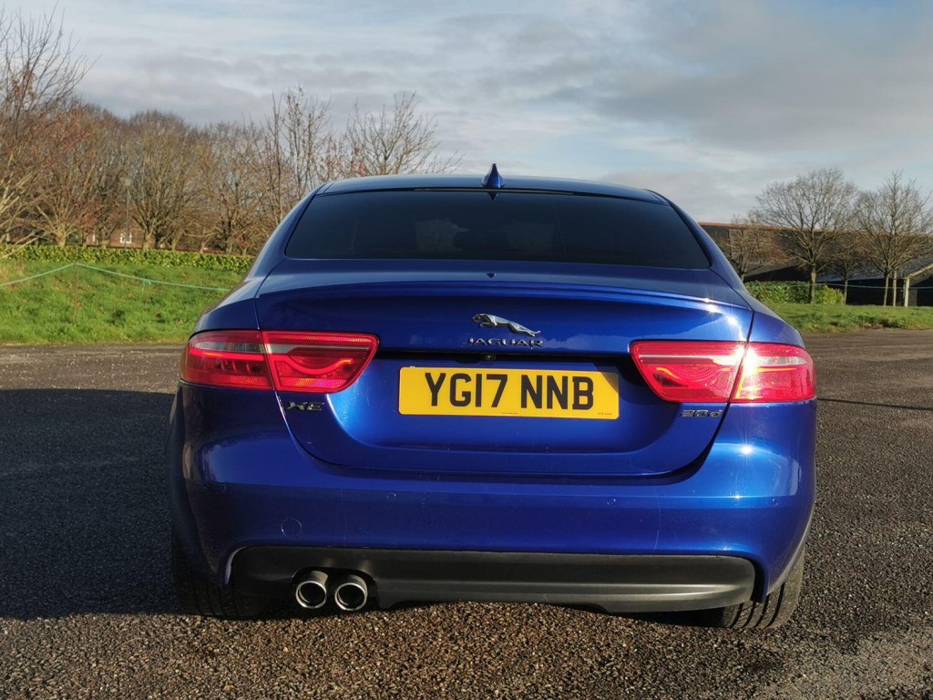 JAGUAR XE 2.0 d R-Sport  2017