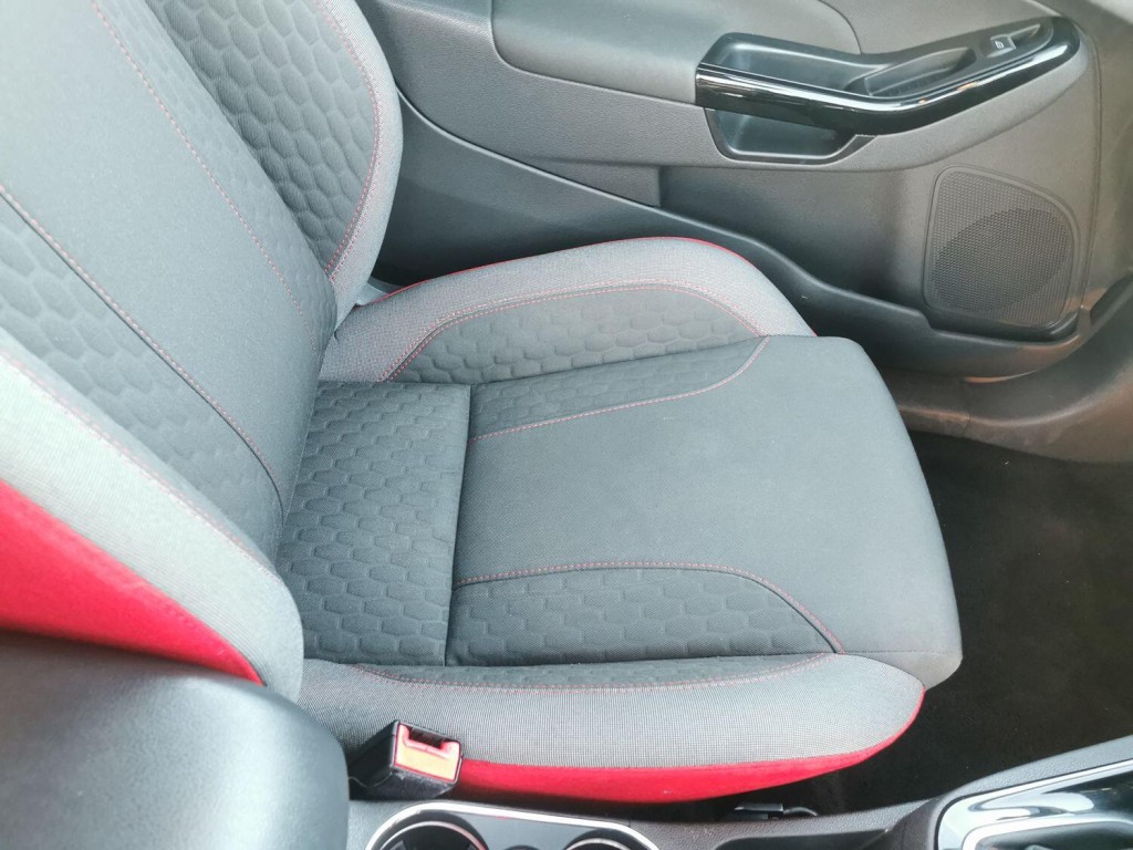 FORD FIESTA 1.0 T EcoBoost Zetec S  2015