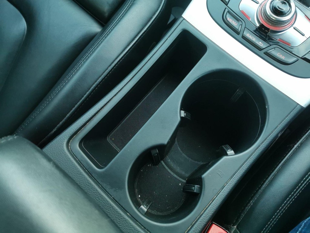 AUDI A4 AVANT 2.0 TDI S line  2015