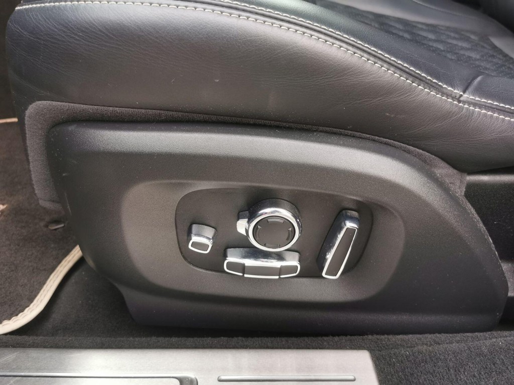 JAGUAR XJ 3.0 V6 Portfolio  2016