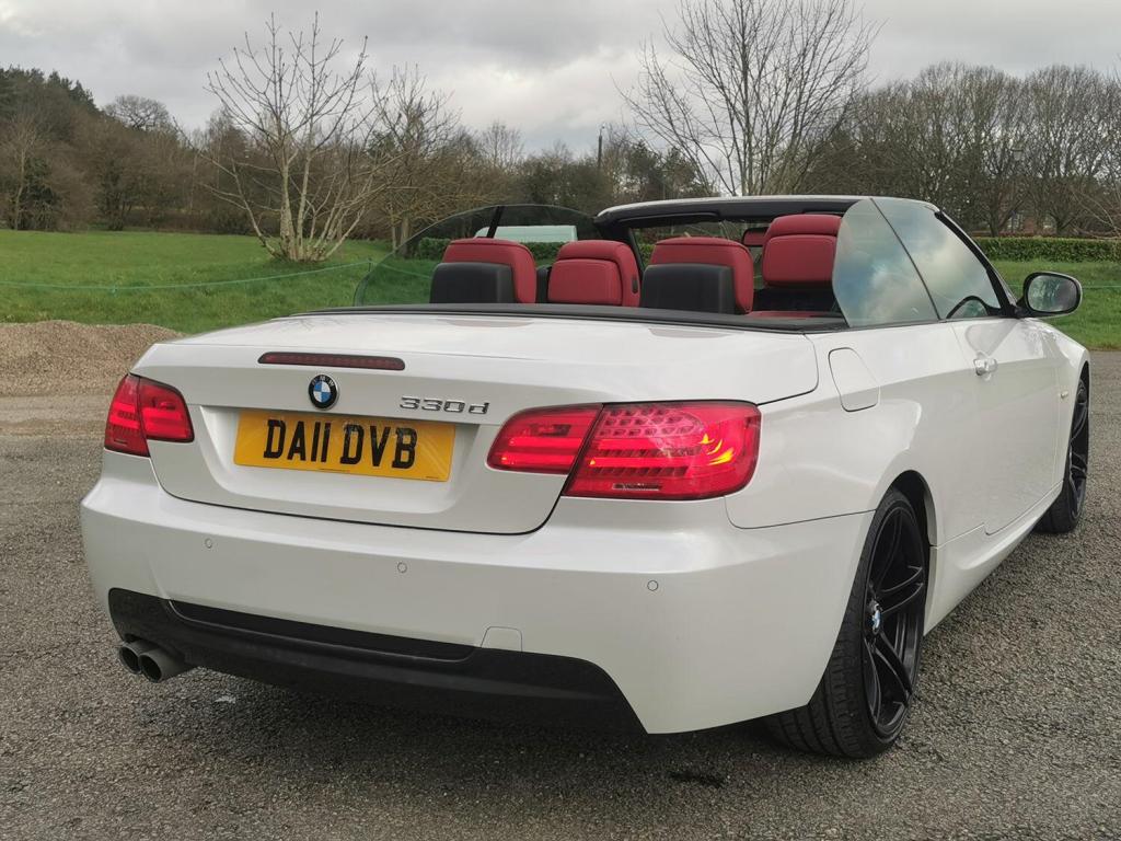 BMW 3 SERIES 3.0 330d M Sport Convertible 2011
