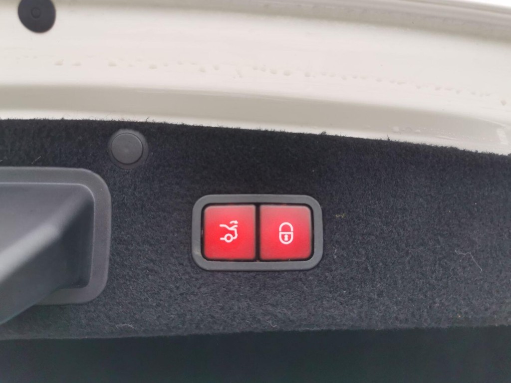 MERCEDES-BENZ S CLASS 4.7 S500L V8 AMG Line  2015