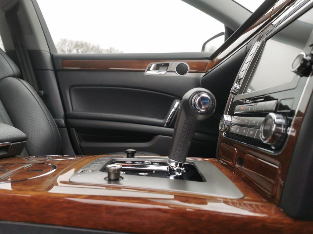 VOLKSWAGEN PHAETON 3.0 TDI CR V6  2011