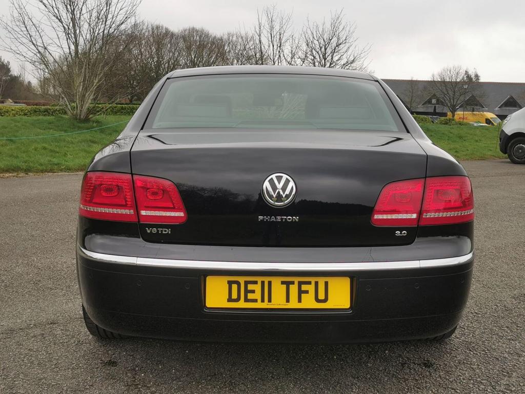 VOLKSWAGEN PHAETON 3.0 TDI CR V6  2011