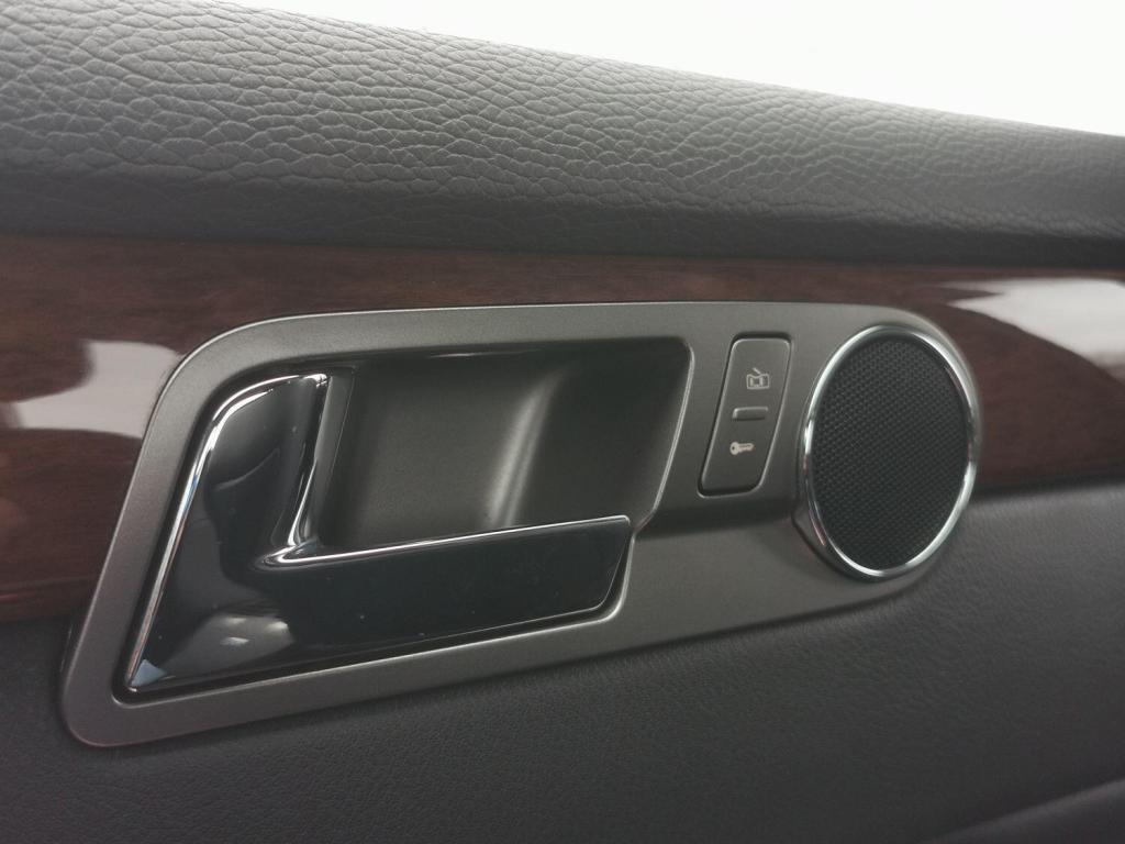 VOLKSWAGEN PHAETON 3.0 TDI CR V6  2011