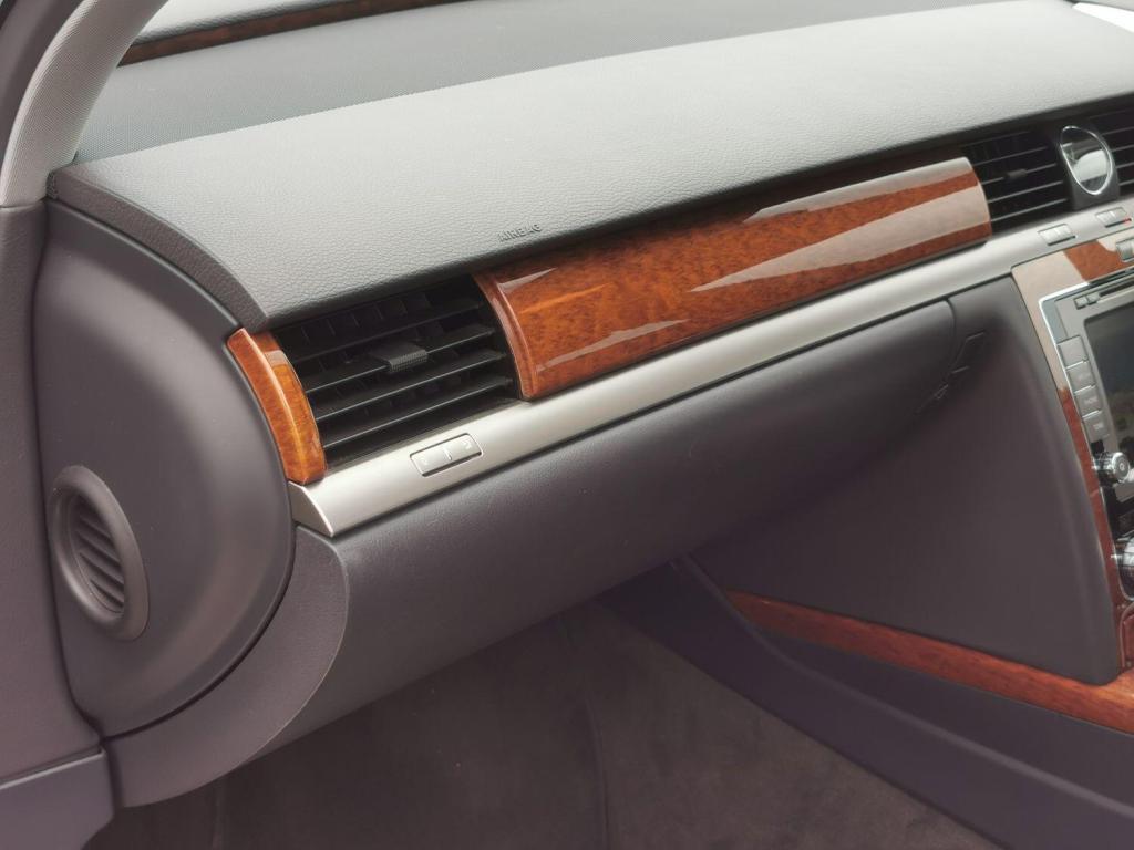 VOLKSWAGEN PHAETON 3.0 TDI CR V6  2011