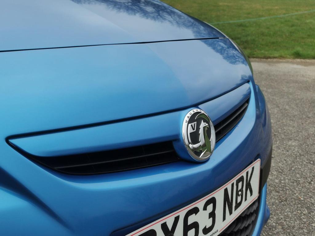 VAUXHALL ASTRA GTC 2.0 T VXR  2013